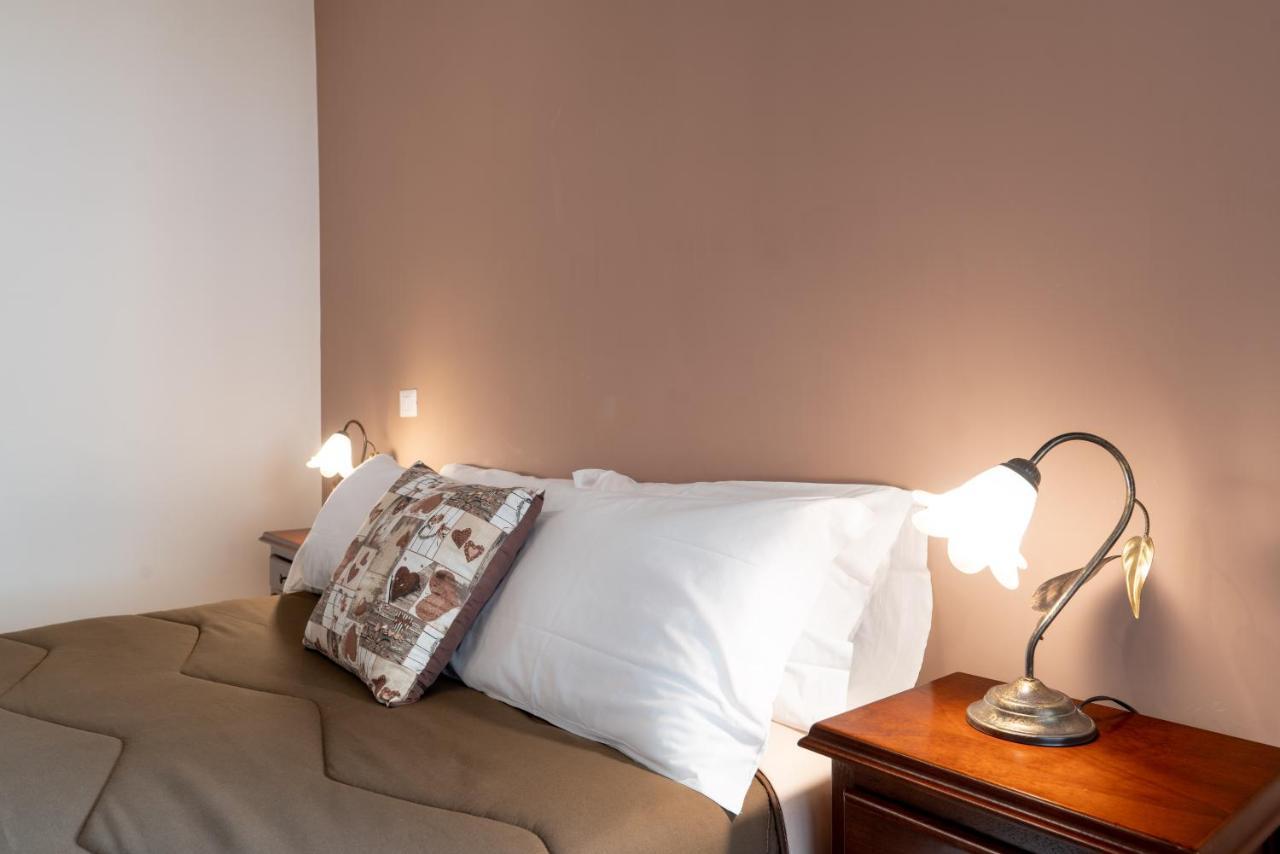 Myricae Rooms Affittacamere No Late Arrival ฟิวมิชีโน ภายนอก รูปภาพ