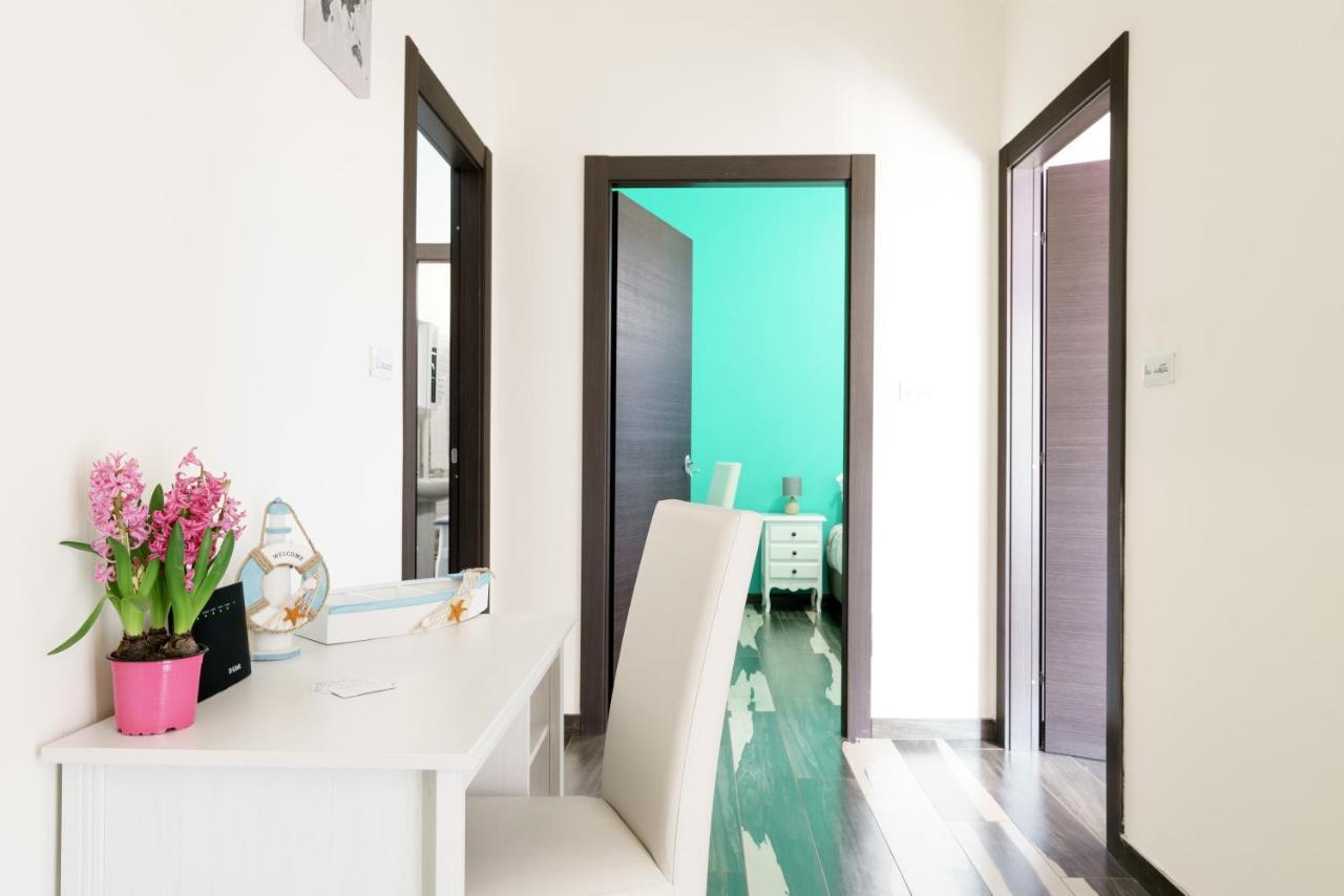 Myricae Rooms Affittacamere No Late Arrival ฟิวมิชีโน ภายนอก รูปภาพ